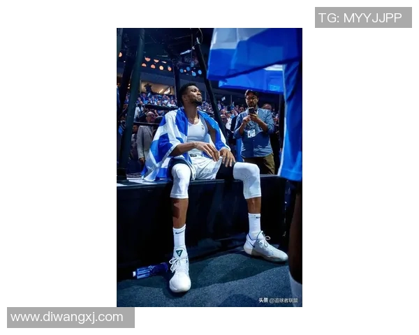 字母哥赛场动情瞬间回顾，感动全场泪目时刻再现