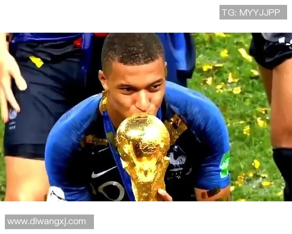 姆巴佩五大高光时刻回顾 突破极限与传奇瞬间的完美交织 姆巴佩五大高光时刻回顾 突破极限与传奇瞬间的完美交织