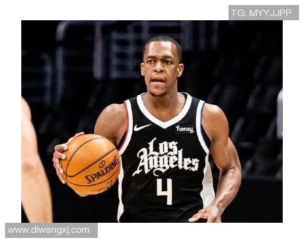 战术革新！新教练如何激活球星绯闻？