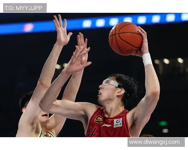 2025赛季CBA球员数据与表现全方位排行榜分析 2025赛季CBA球员数据与表现全方位排行榜分析